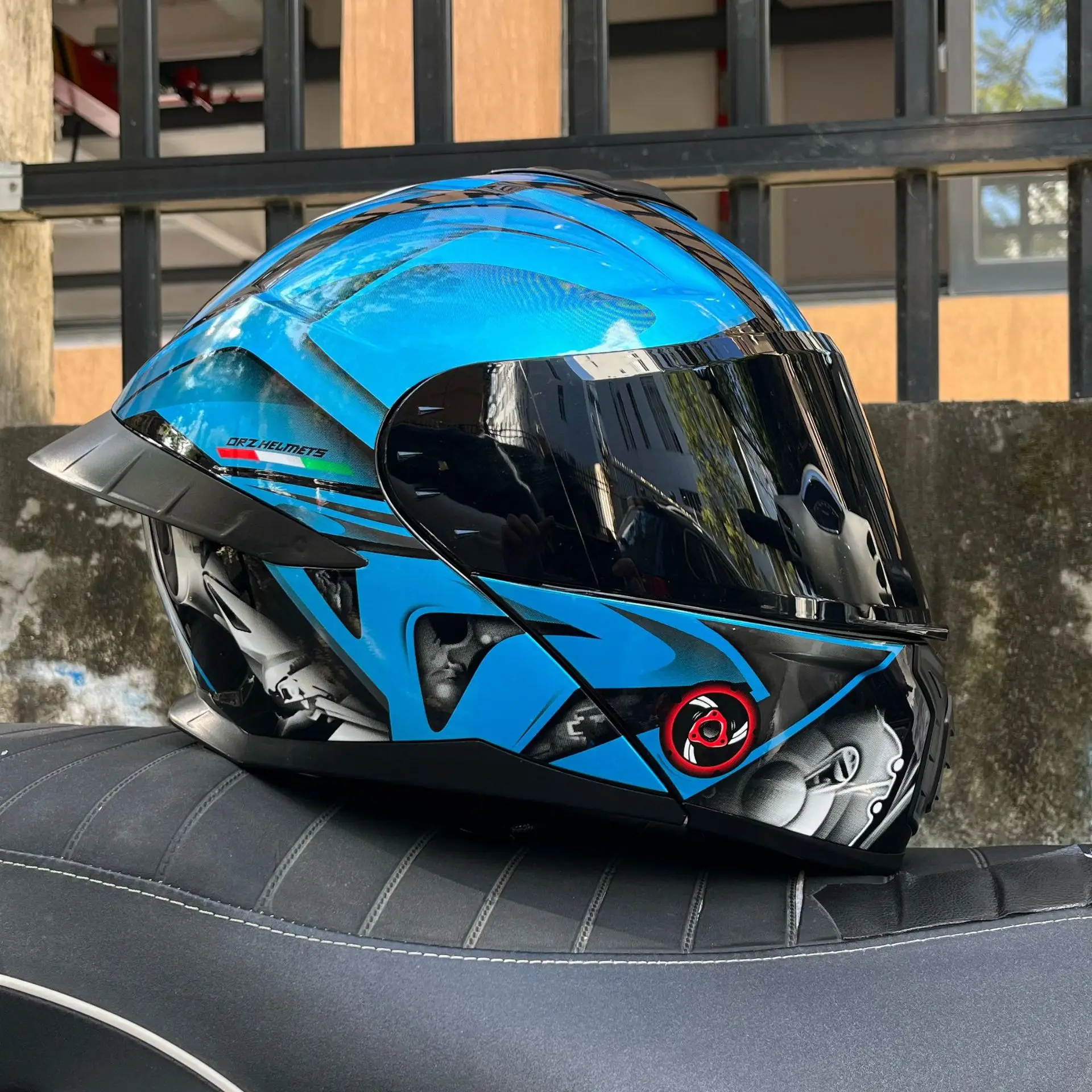 Мотошлем с сертификацией DOT,  – обзор и цена Full Face Motorcycle Helmet With Bluetooth